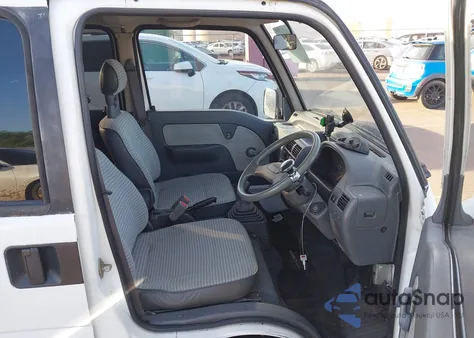 1990 Subaru Sambar z USA, uszkodzony, nr VIN KV4009780